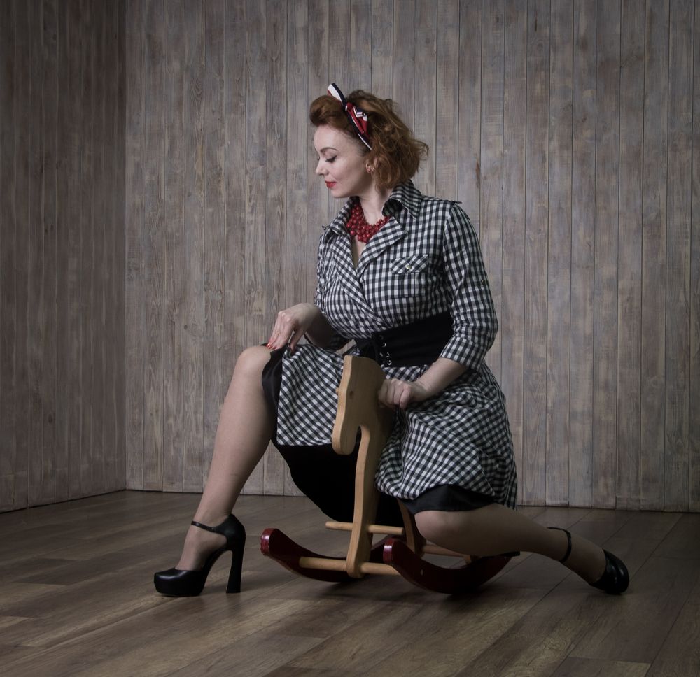 девушки так любят играть