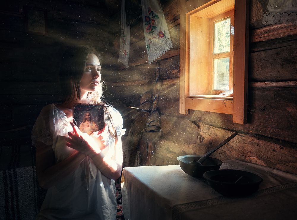 Photograph by Maxim Sayapin