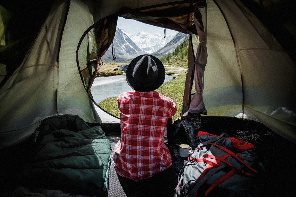 С видом на Белуху