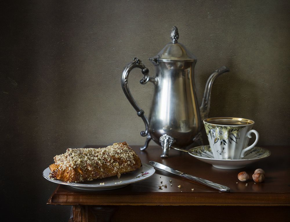 Кофе будешь?