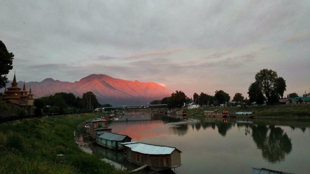 Kashmir: The lost Paradise