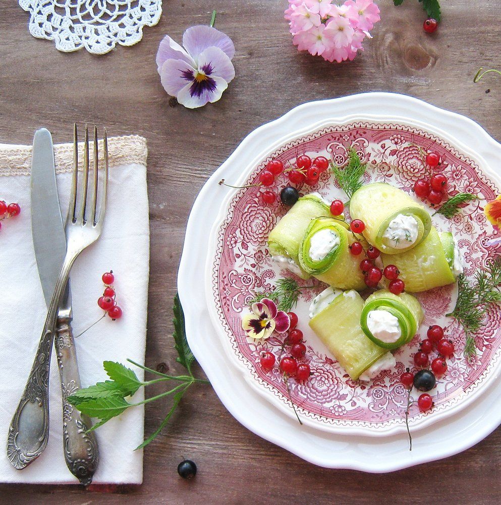 Рулетики из кабачков