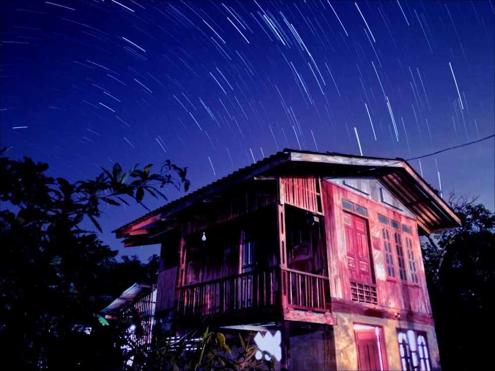 Sweet home with starry night