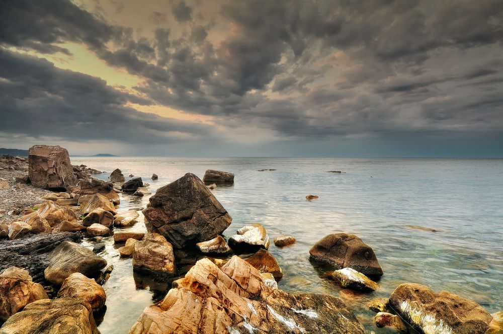 Утренние горизонты восточного Крыма.