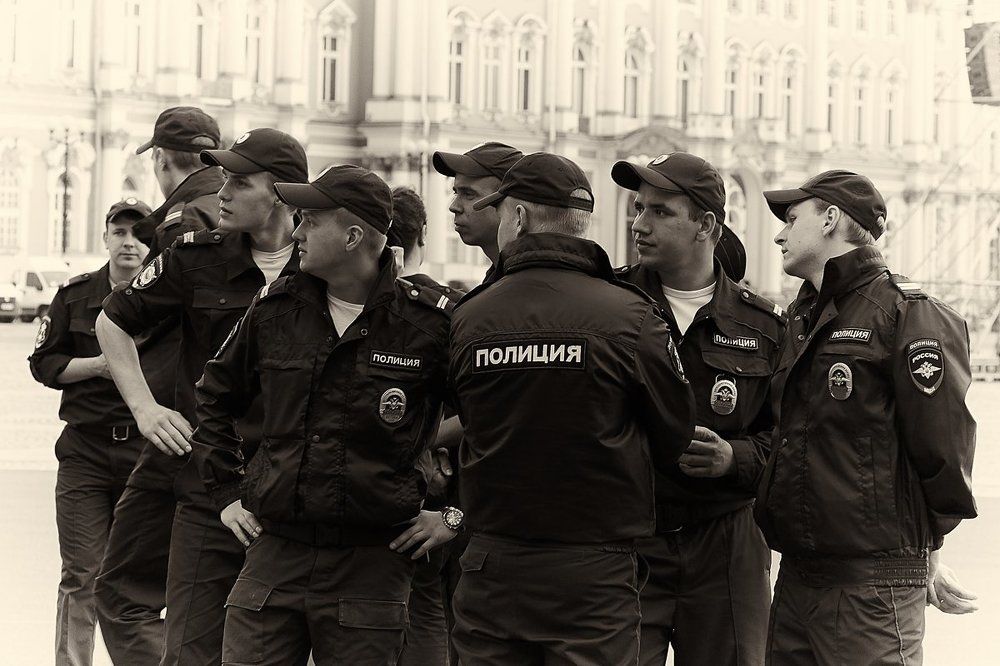 Стражи порядка.