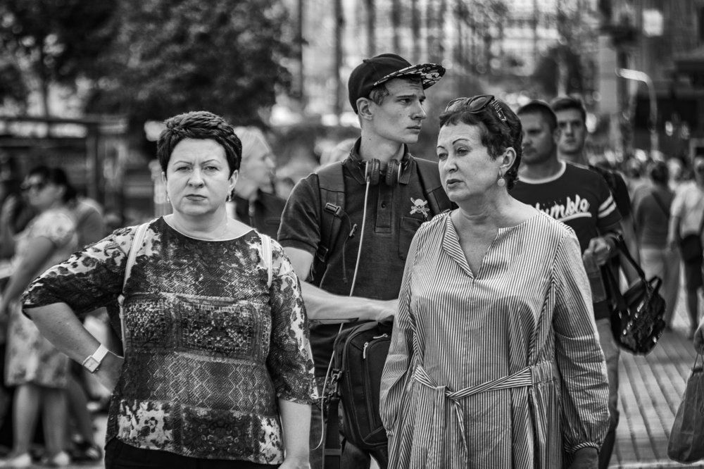 На центральной улице...