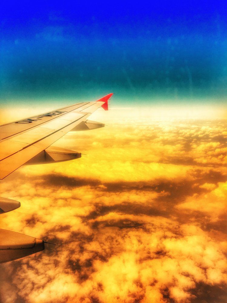 Под крылом самолёта