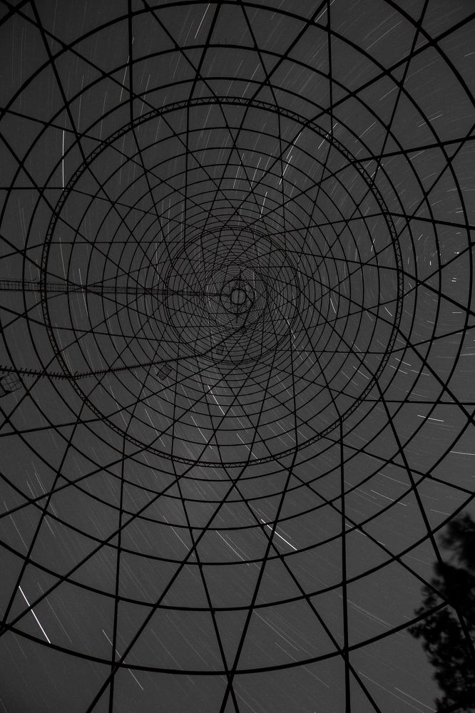 Заверните мне звезды в "Шуховку"...