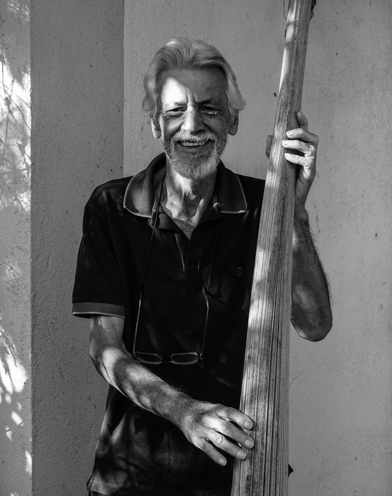 Imaginary musical instrument