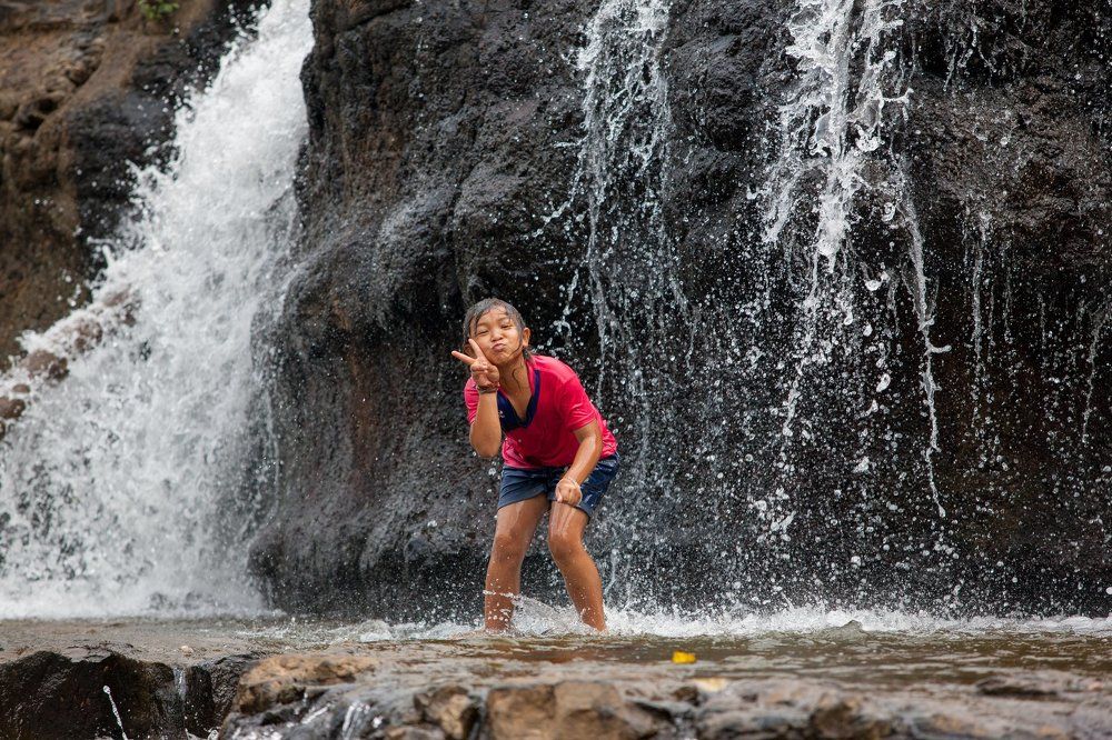 Лаос. Озорная девчонка.