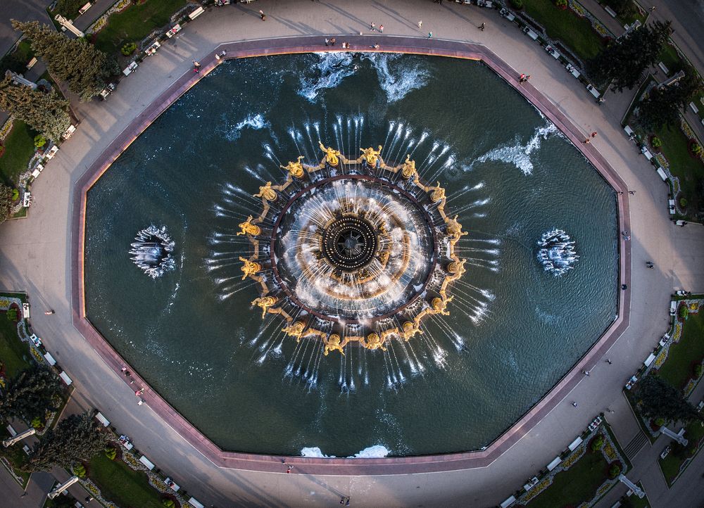 Фонтан дружбы.