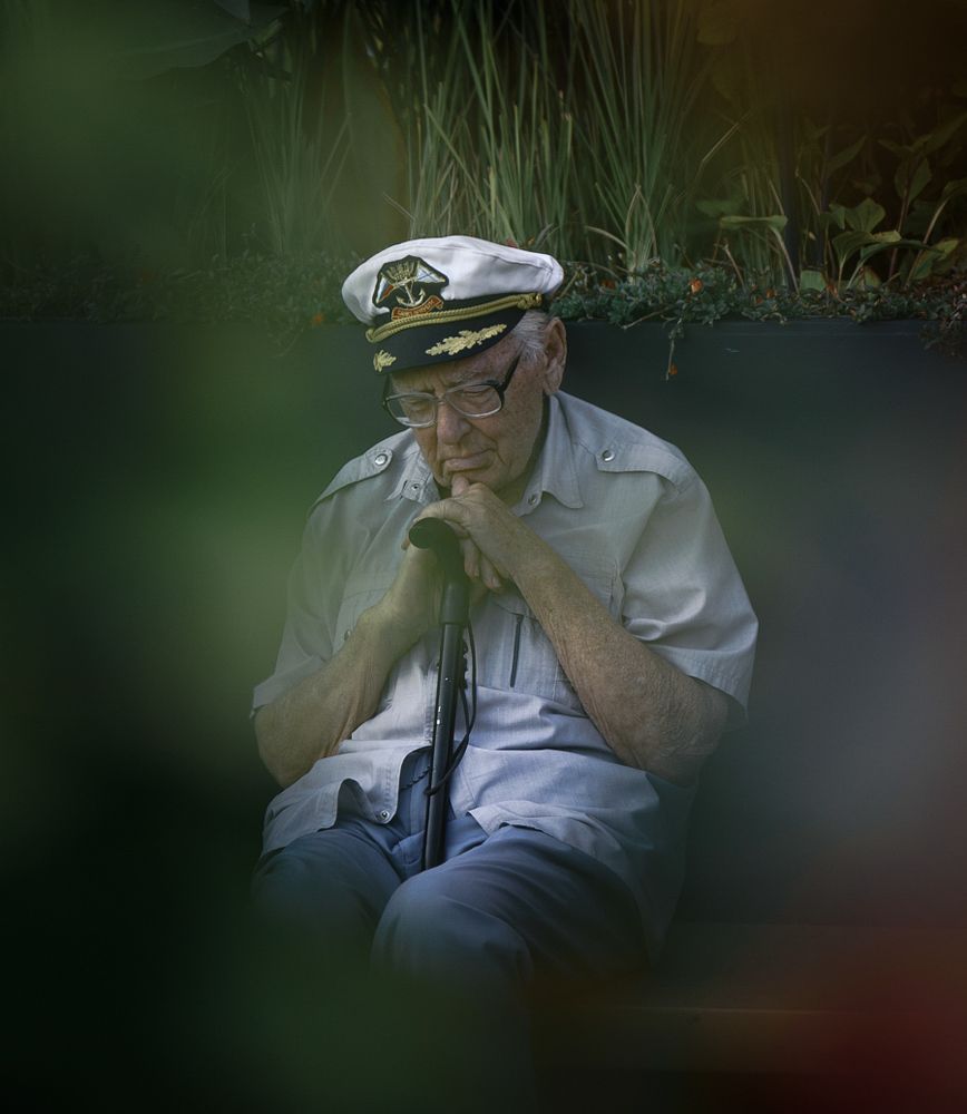 Мыслями в океане.