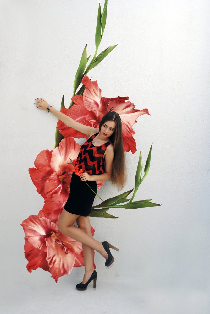 Потому что гладиолус