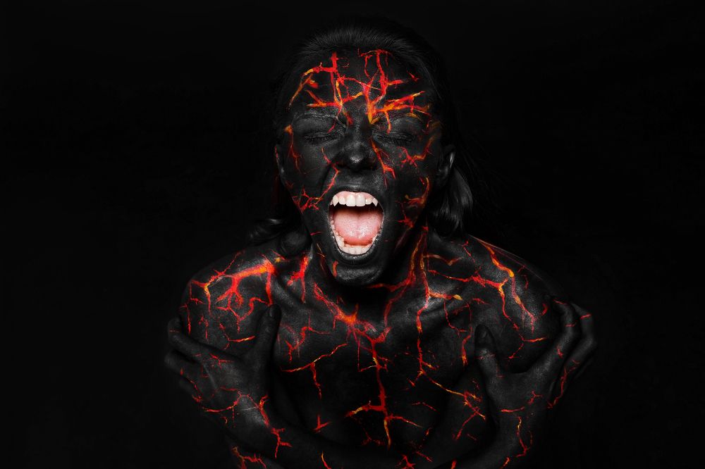 Девушка Лава