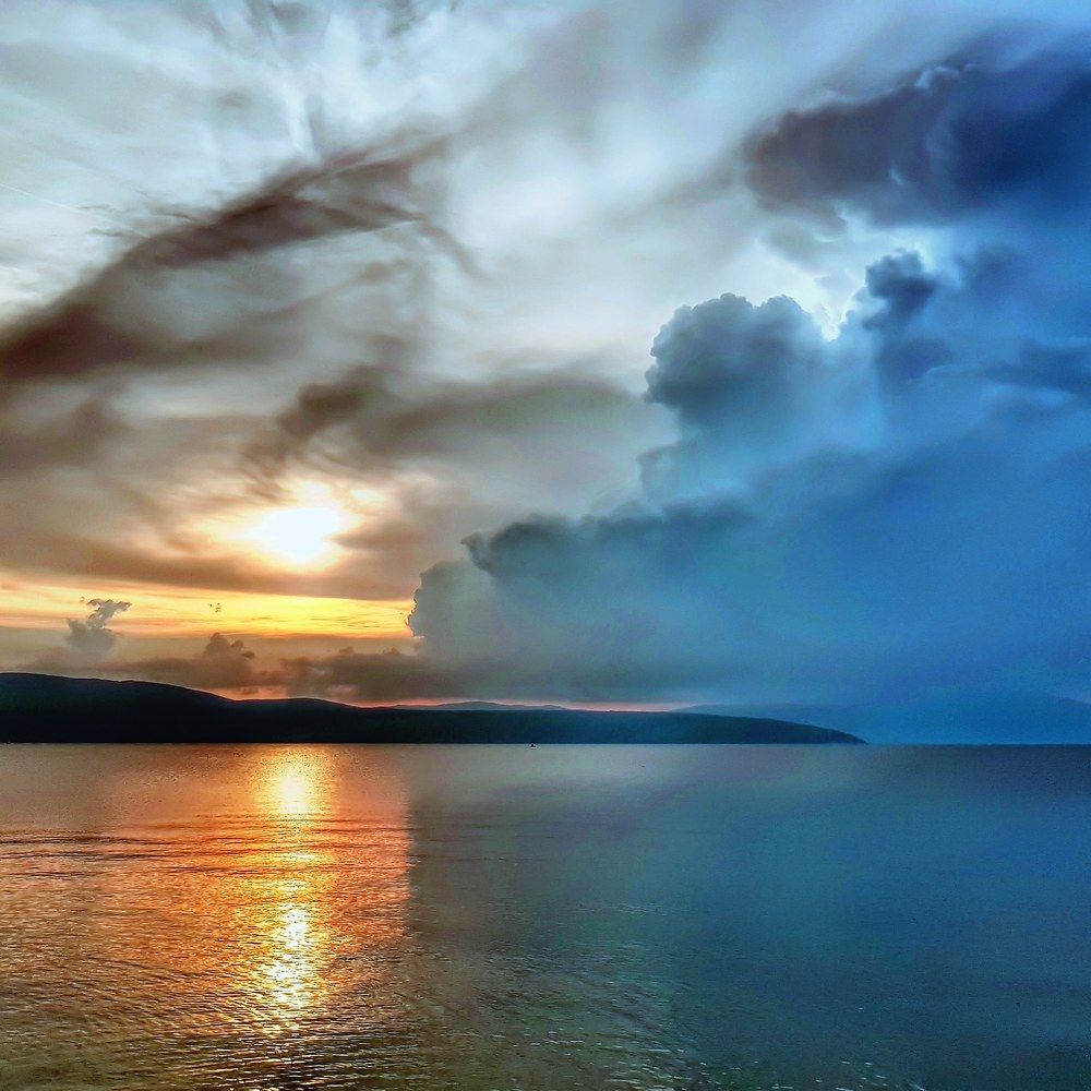 Between light and dark