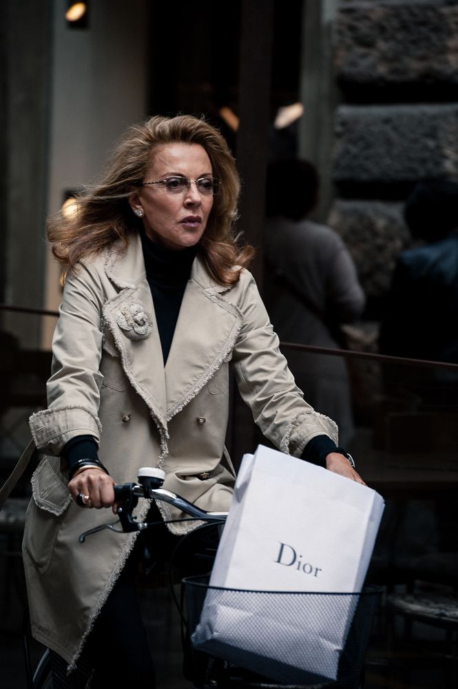 Модная женщина