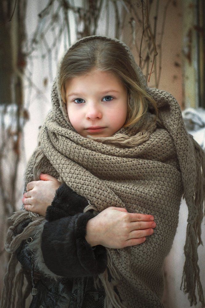 По мотивам детских сказок.