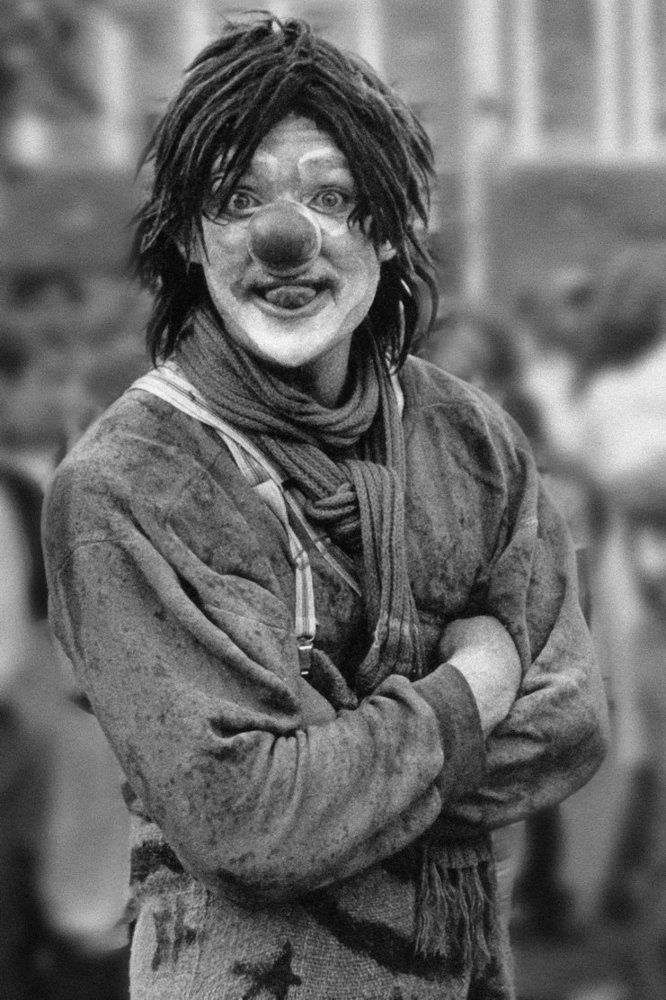 Уличный клоун