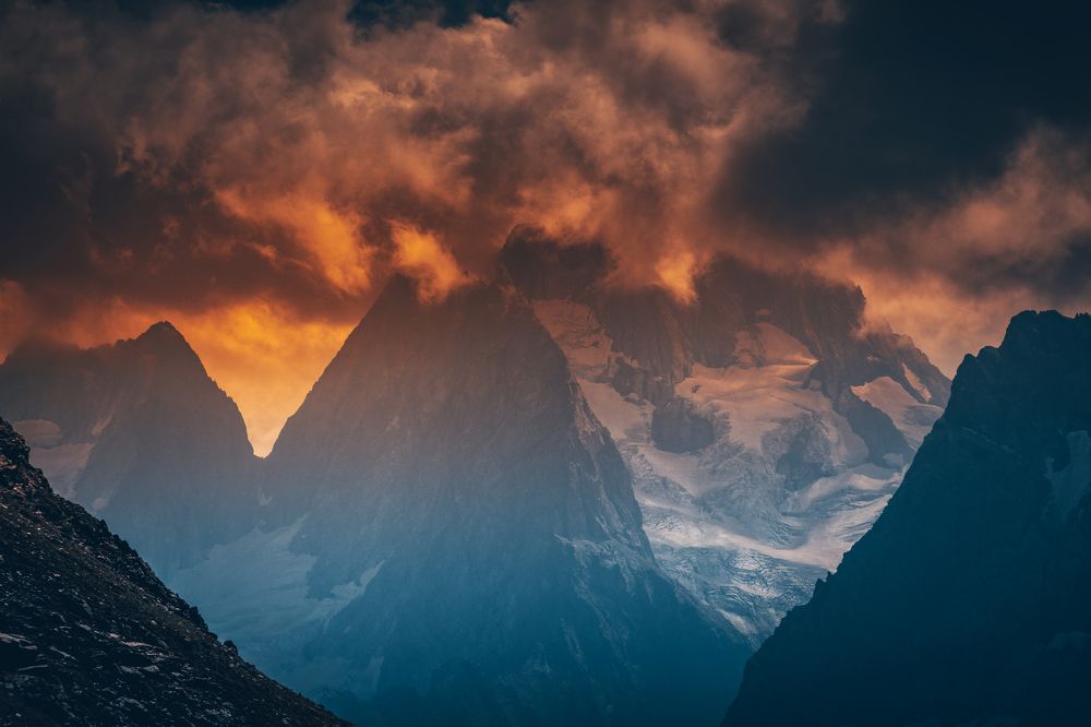 Закатные горы Кавказа