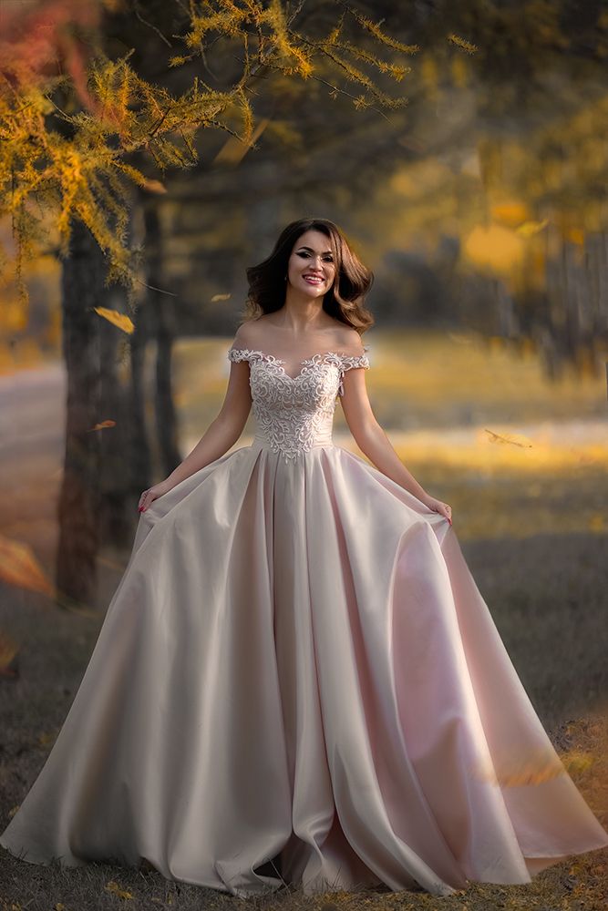 Не осень в нашей грусти виновата, а лишь в душе отсутствие весны.