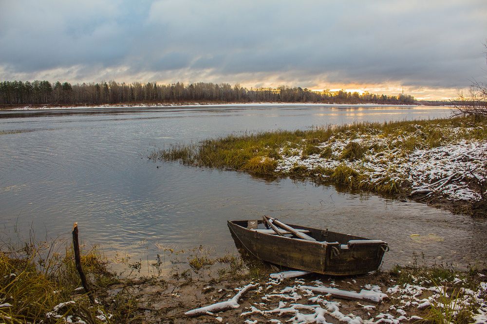 По первому снегу