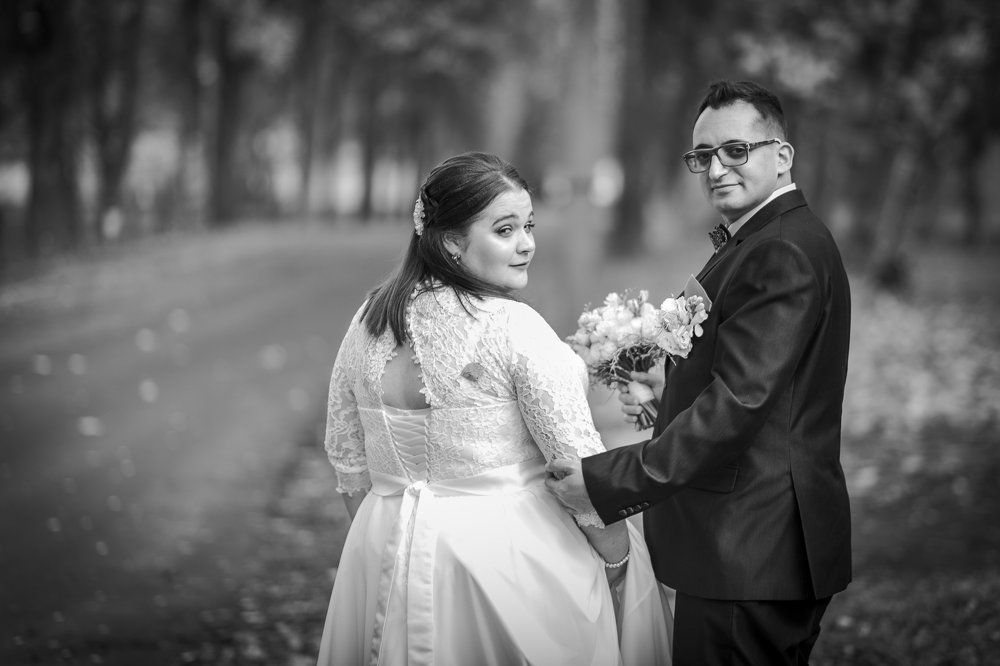 Счастья должно быть много.