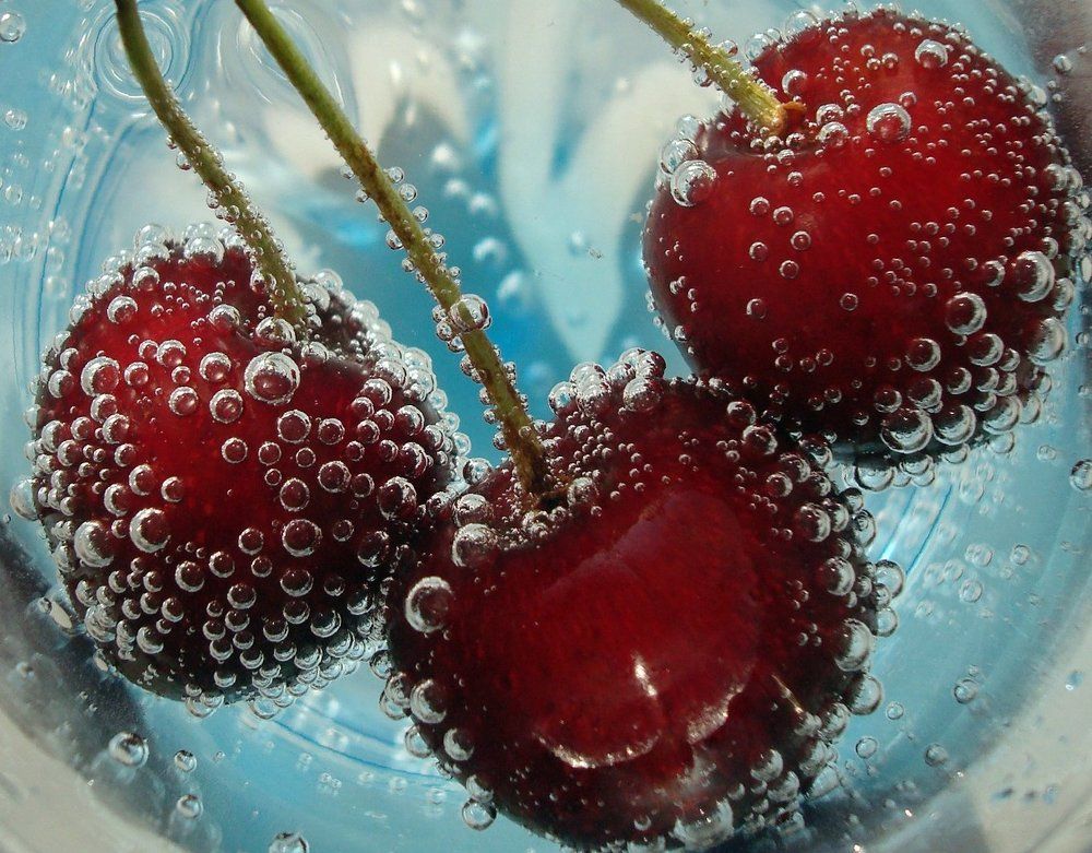 Черешня в минералке