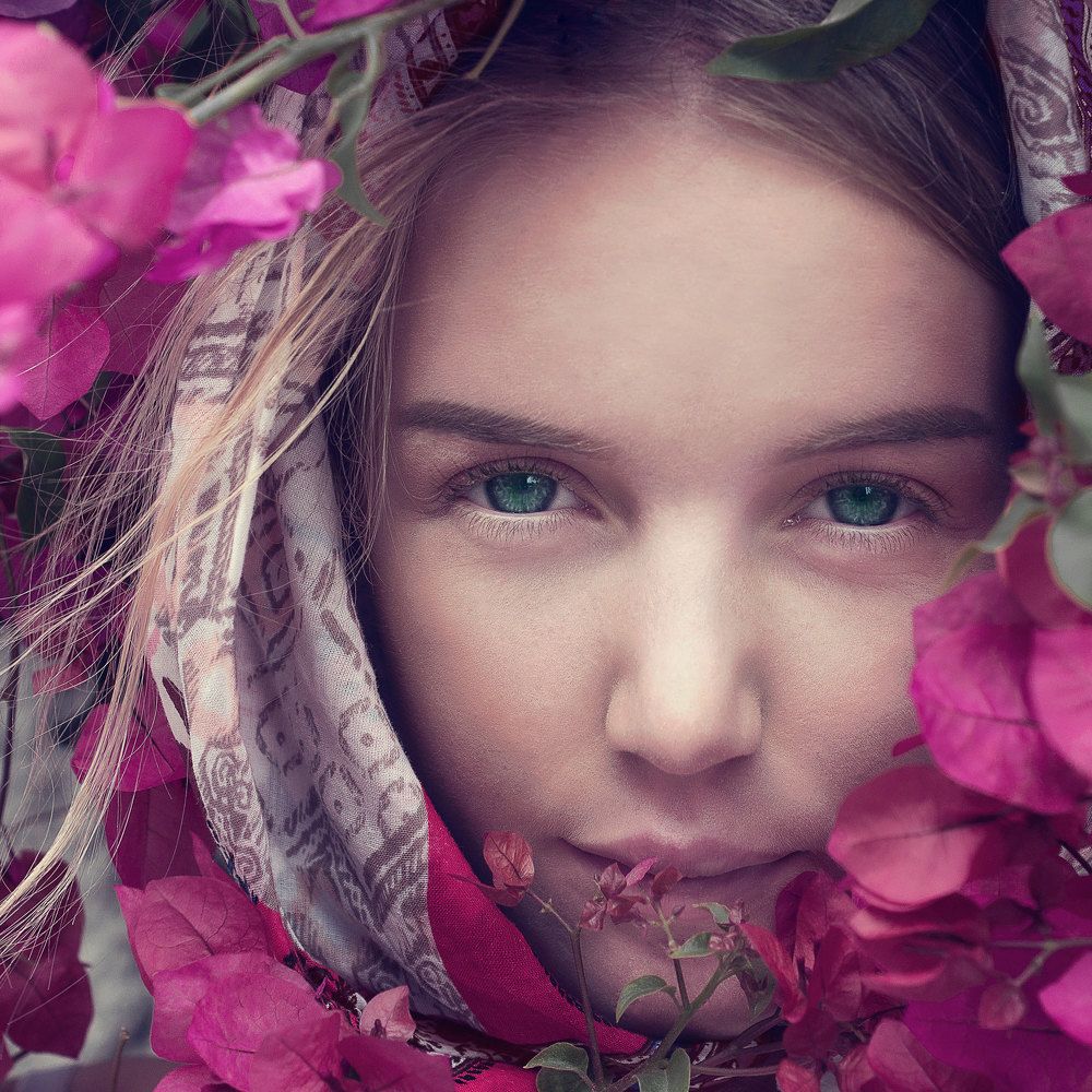 you cannt depend on your eyes when your imagination is out of focus. Mark Twain