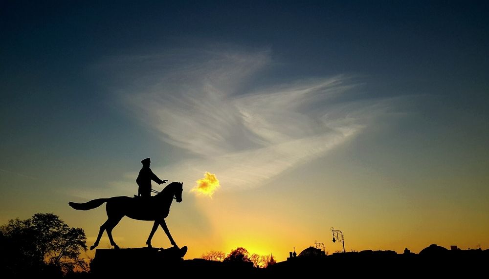 Ангел небесный и земной