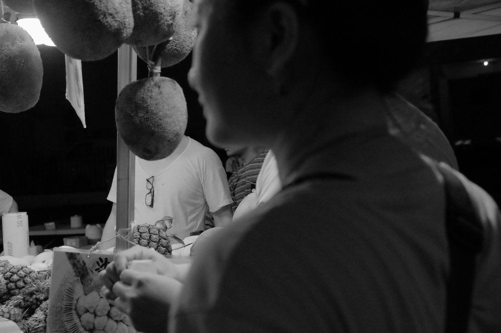 walking at nightmarket