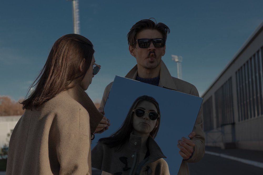 В отражении