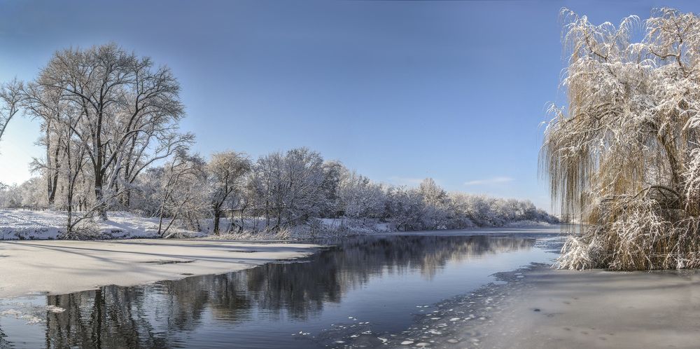 Кривой Рог.  р. Ингулец. Спасательная станция