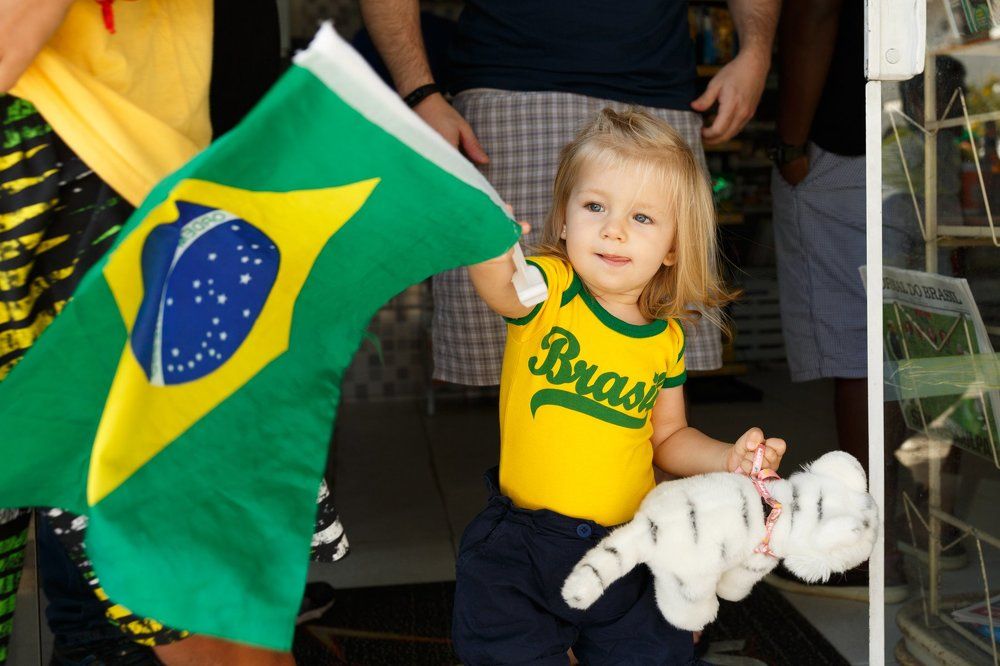 маленькая болельщица