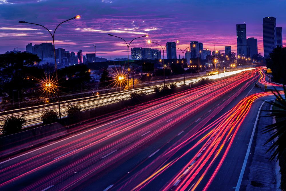 Rastros de vidas em movimento