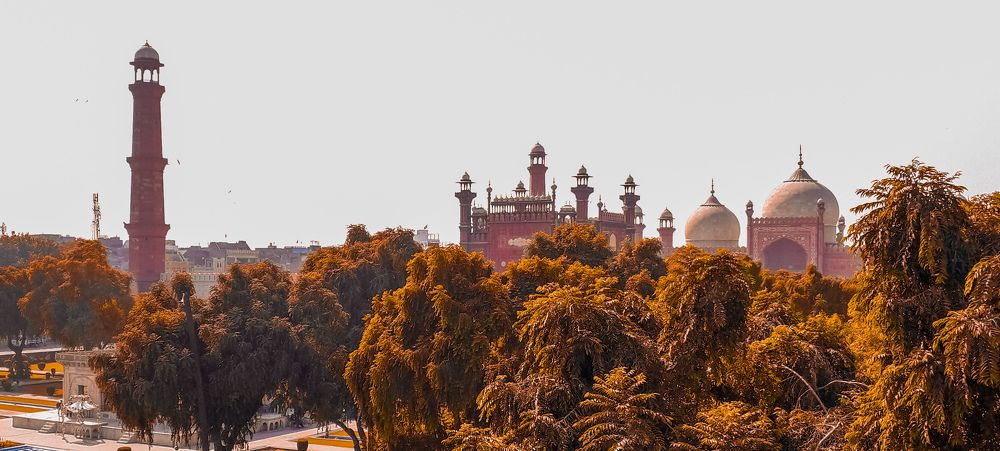 Badshahi Masjid