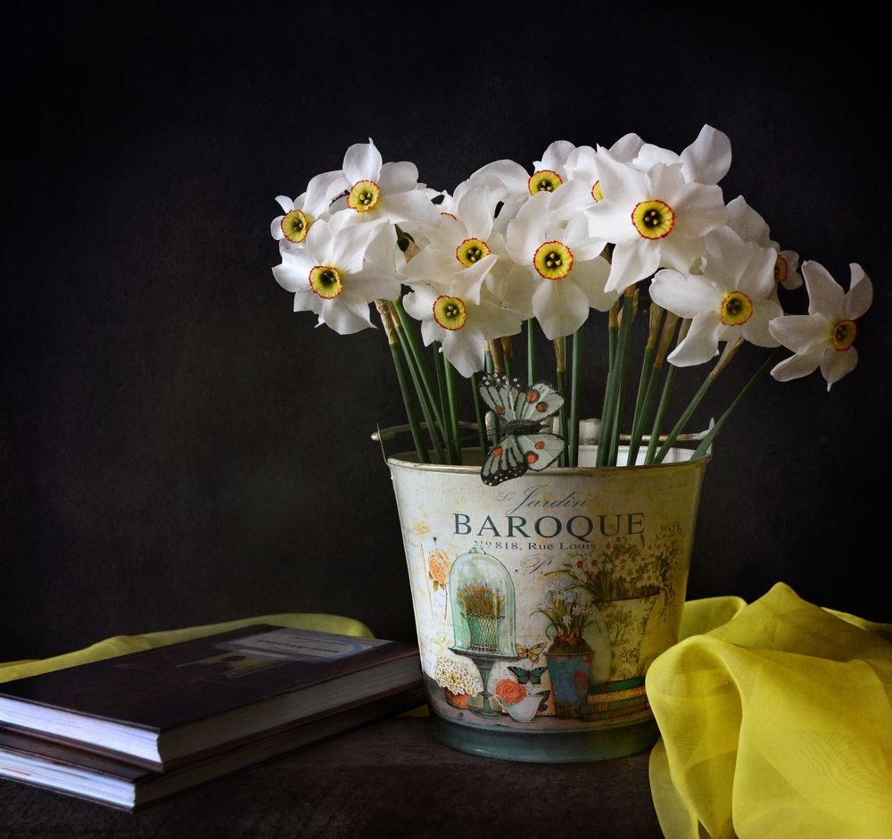 Букет нарциссов