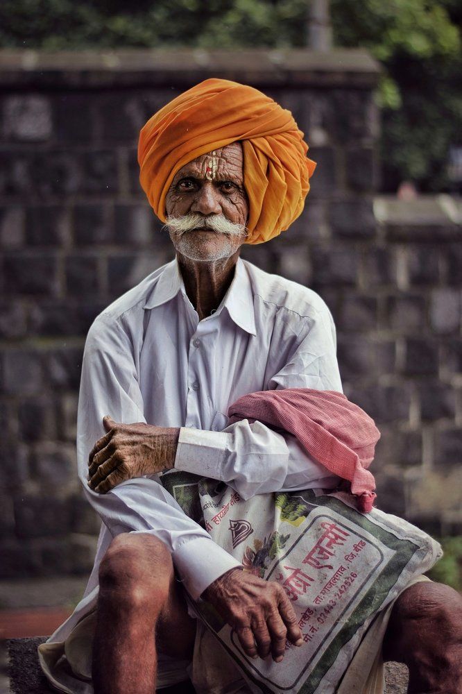 Street portrait of old man