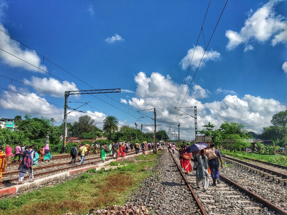 People are going to home..