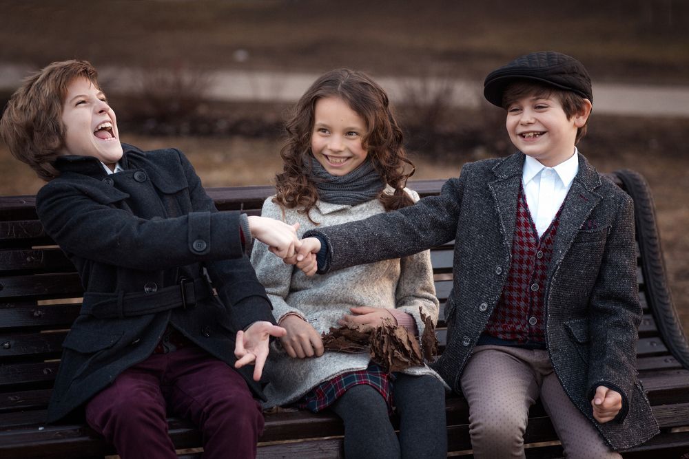 Камень, ножницы, бумага