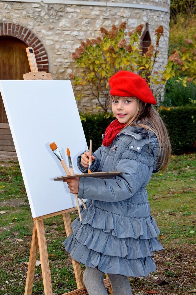 Юная художница