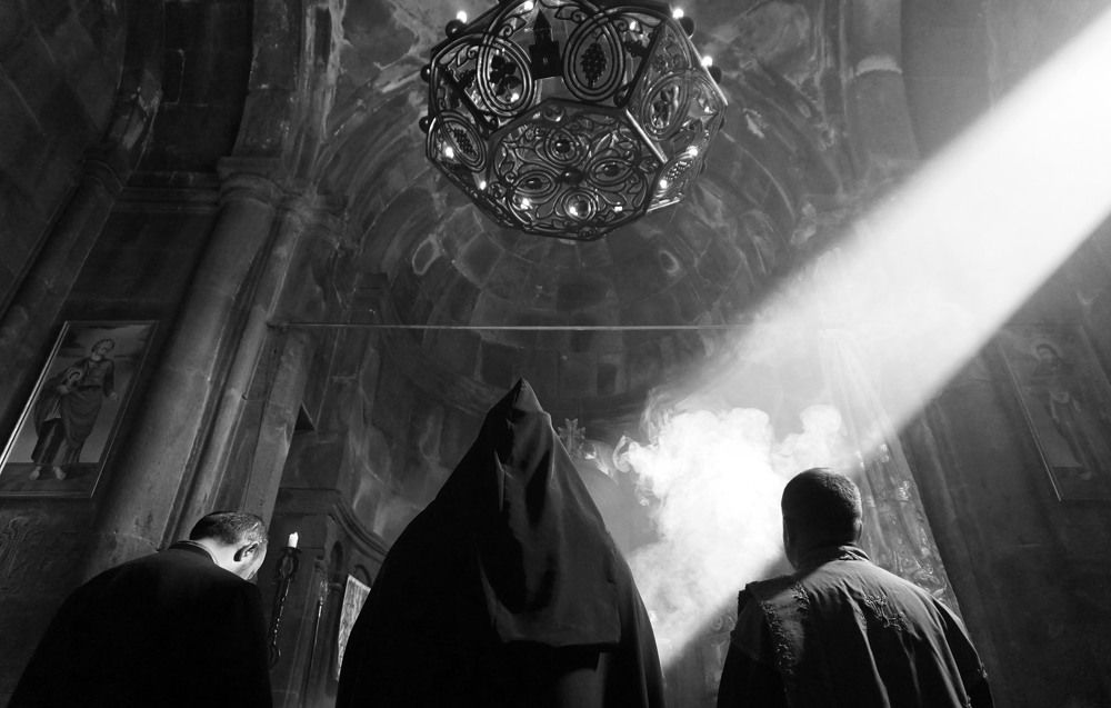 Присутствие ...