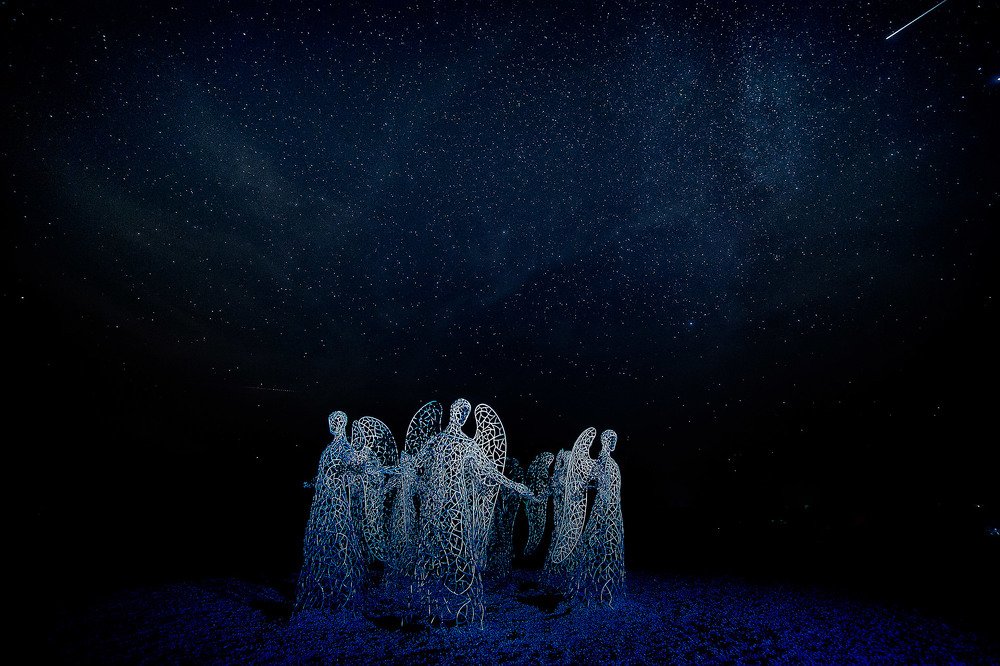 Ночные ангелы.