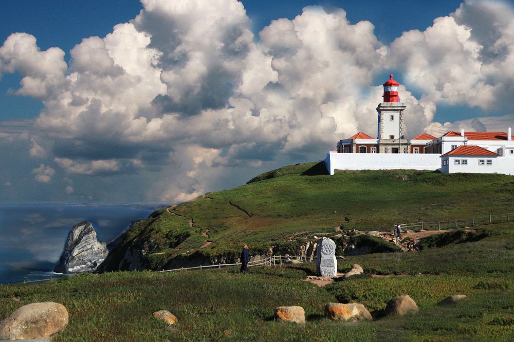 Крайняя точка Европы - Мыс Рока.