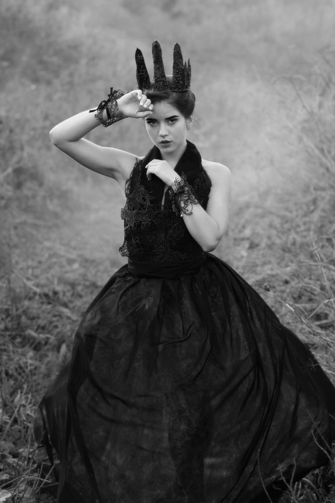 Тёмная королева