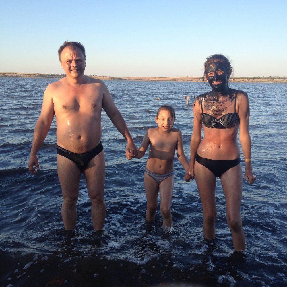 С папой- все ,что хочешь)