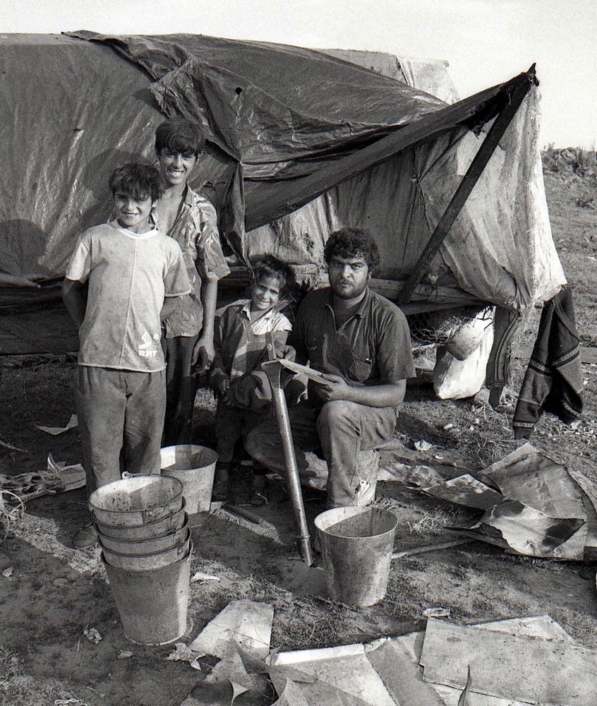 Nomade gypsies handicraft