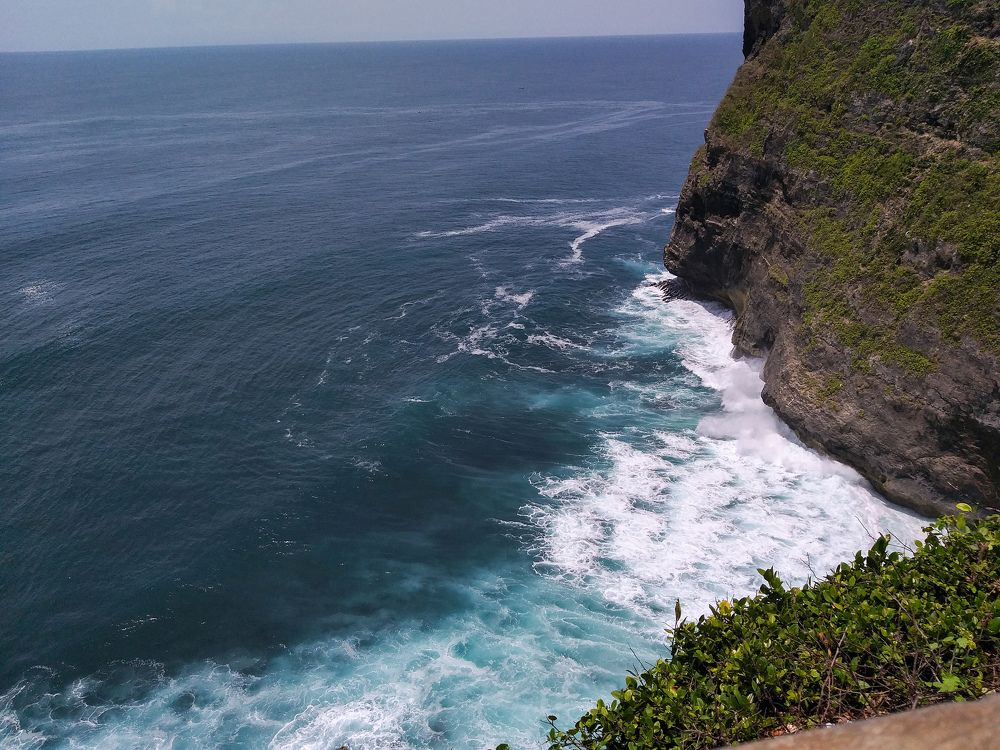 The bali uluwatu beach
