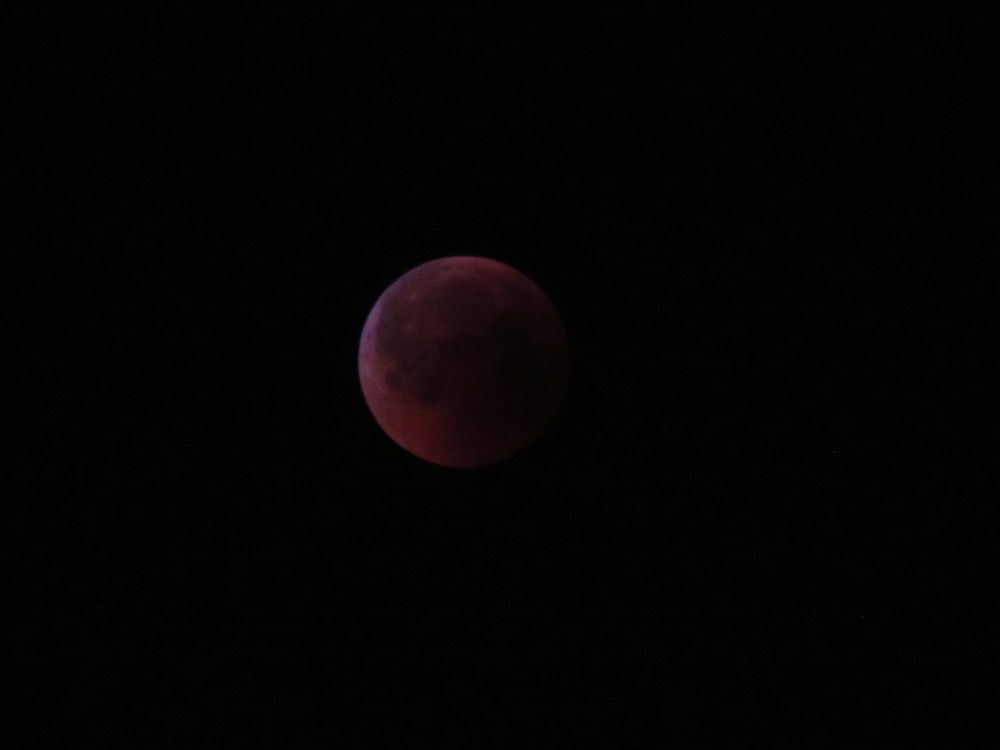 Red moon