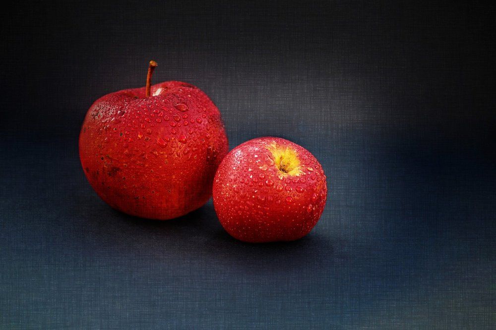 Red Apple