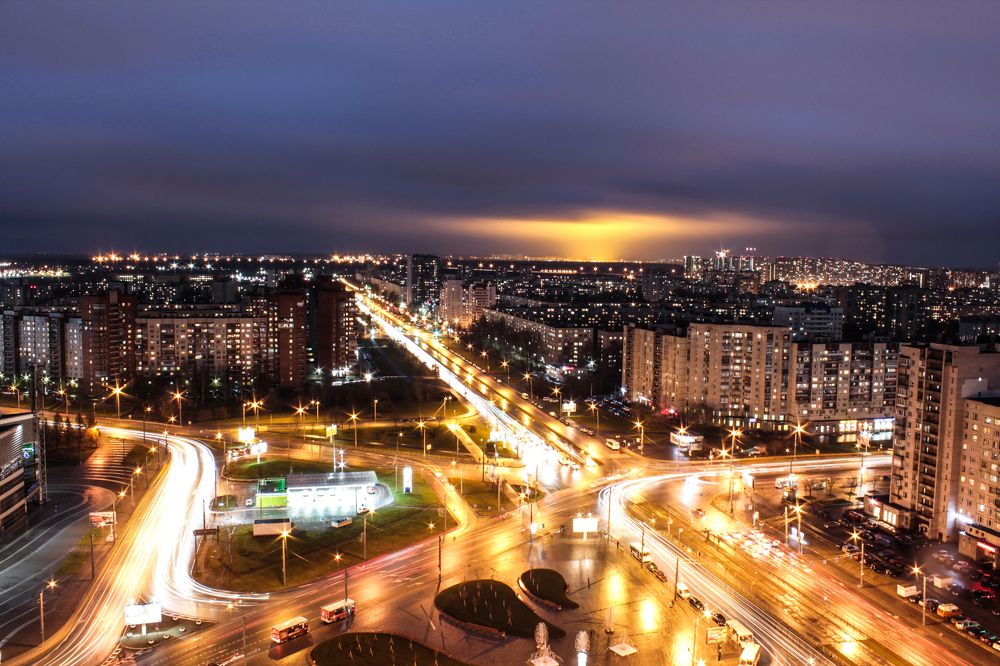 Огни вечернего Петербурга